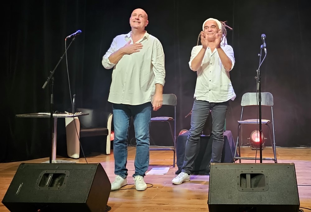 Mike et Riké : Tout le bonheur du monde en 2&nbsp;heures